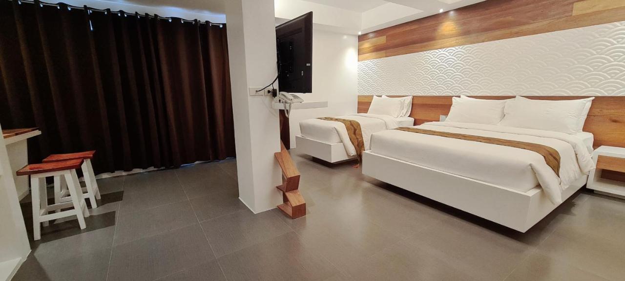 The Paragon Boracay Suites Manoc-Manoc Exterior photo